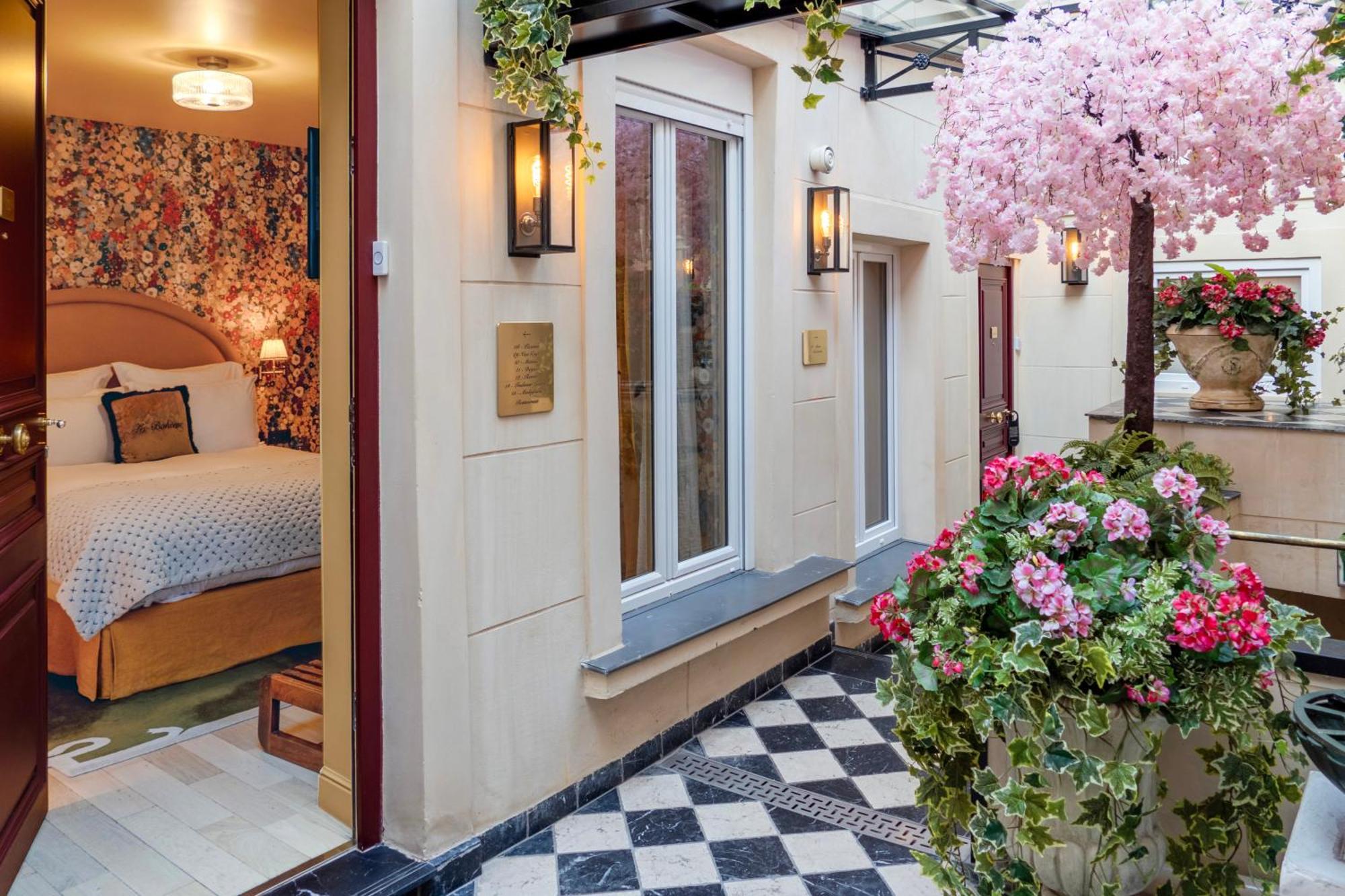 Maison La Boheme Montmartre - Studios & Apartments Paris Ngoại thất bức ảnh